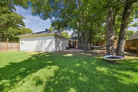 5127 Shady Maple Drive Kingwood TX 77339