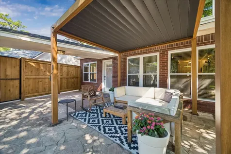 5127 Shady Maple Drive Kingwood TX 77339