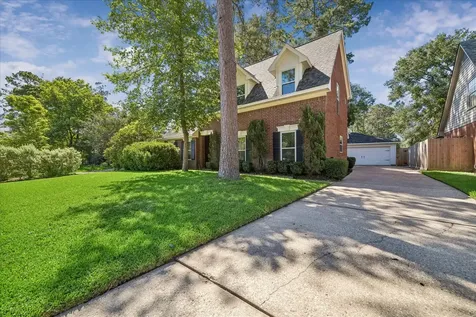 5127 Shady Maple Drive Kingwood TX 77339