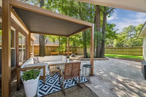 5127 Shady Maple Drive Kingwood TX 77339