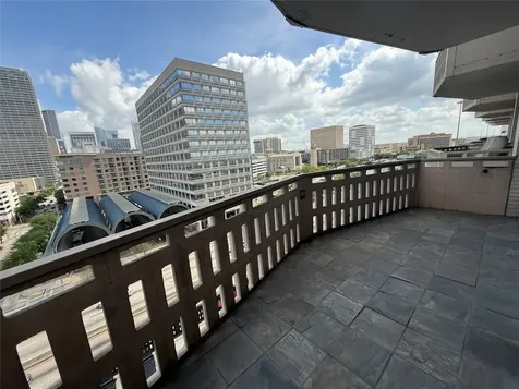 2016 Main Street 915 Houston TX 77002
