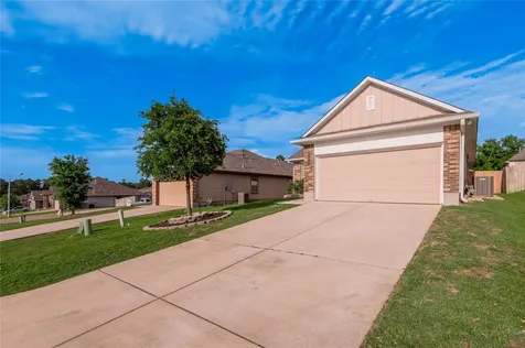 133 Bates Court Huntsville TX 77320