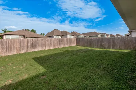 133 Bates Court Huntsville TX 77320
