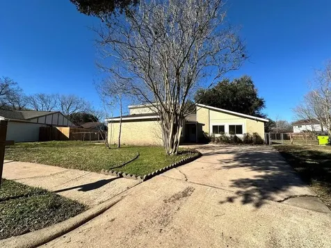 1606 Stone Lake Drive Missouri City TX 77489