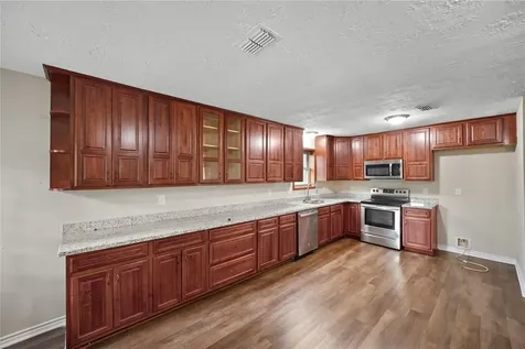 1606 Stone Lake Drive Missouri City TX 77489