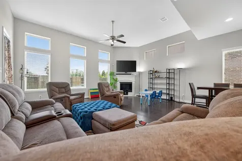 4947 Thunder Creek Lane Sugar Land TX 77479
