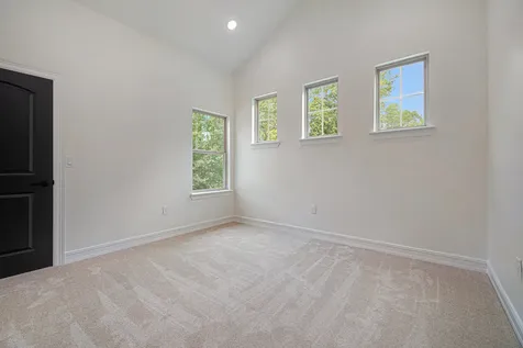 290 Apple Valley Drive Panorama Village TX 77304
