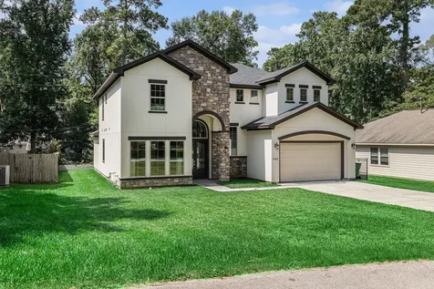 290 Apple Valley Drive Panorama Village TX 77304
