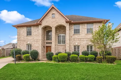 4318 Raintree Ct Court Pasadena TX 77505