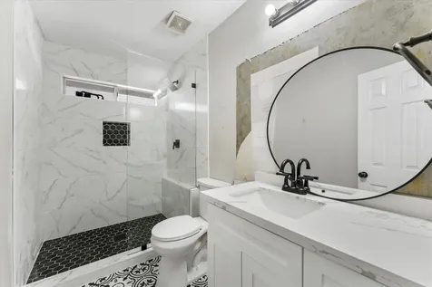 4318 Raintree Ct Court Pasadena TX 77505