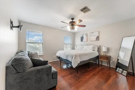 4318 Raintree Ct Court Pasadena TX 77505