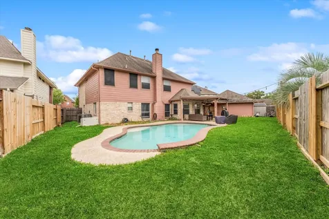 4318 Raintree Ct Court Pasadena TX 77505