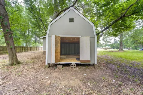 30226 Davis Street Magnolia TX 77355