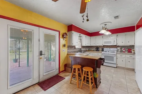 501 Woodridge Drive Conroe TX 77306