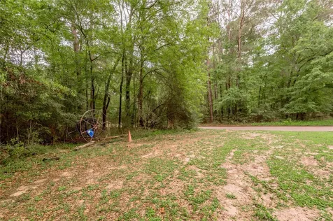 277 Broadmoor Drive Huntsville TX 77340