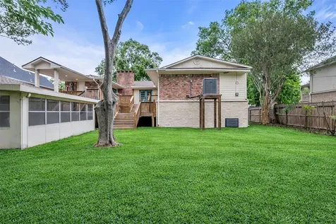 4715 Braesvalley Drive Houston TX 77096