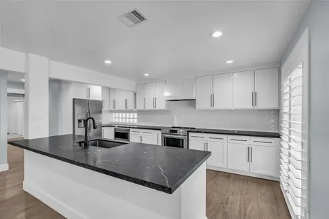 4715 Braesvalley Drive Houston TX 77096
