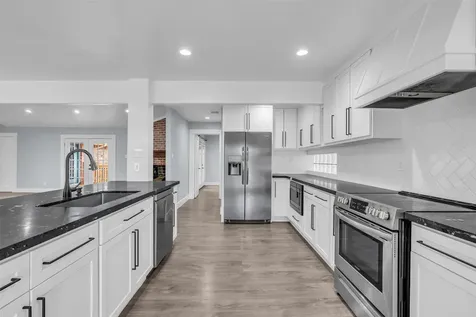 4715 Braesvalley Drive Houston TX 77096