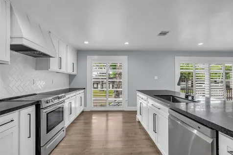 4715 Braesvalley Drive Houston TX 77096