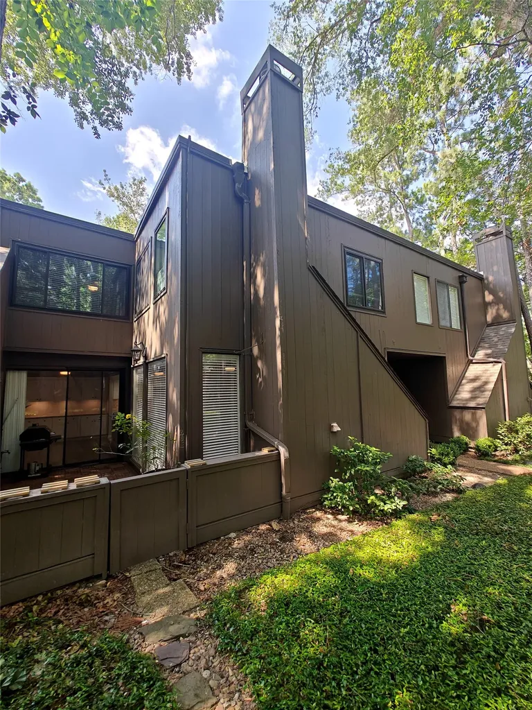 161 Litchfield Lane Houston TX 77024