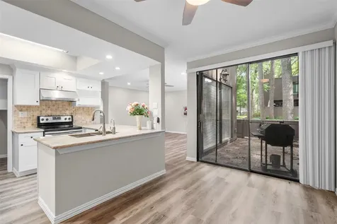 161 Litchfield Lane Houston TX 77024