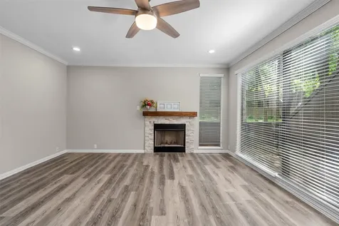 161 Litchfield Lane Houston TX 77024