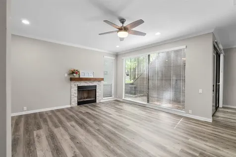 161 Litchfield Lane Houston TX 77024