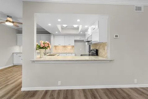 161 Litchfield Lane Houston TX 77024