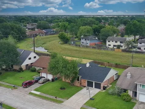 16419 Lost Quail Drive Houston TX 77489
