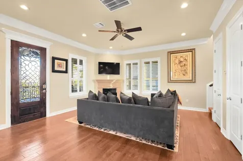 1015 Todville Road Seabrook TX 77586