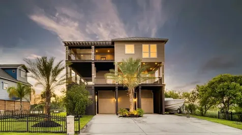 1015 Todville Road Seabrook TX 77586