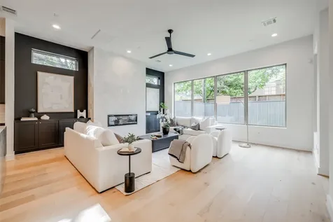 1511 Kipling Street Houston TX 77006