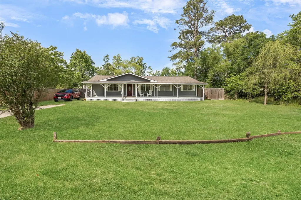 16766 Lake Circle Conroe TX 77302