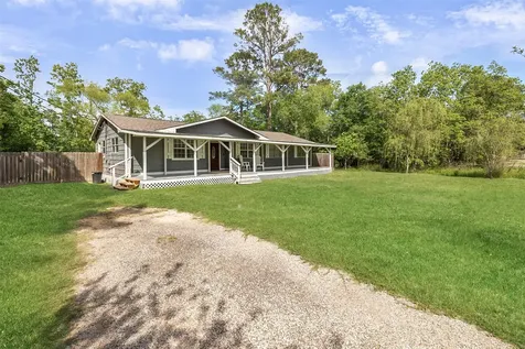 16766 Lake Circle Conroe TX 77302