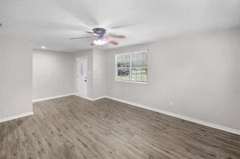 16766 Lake Circle Conroe TX 77302