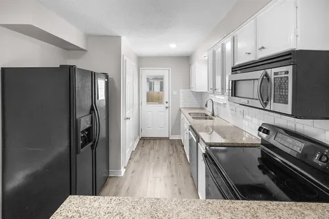 16766 Lake Circle Conroe TX 77302