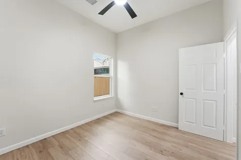 4354 Clover Street B Houston TX 77051