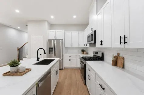4354 Clover Street B Houston TX 77051