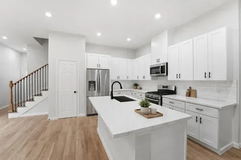 4354 Clover Street B Houston TX 77051