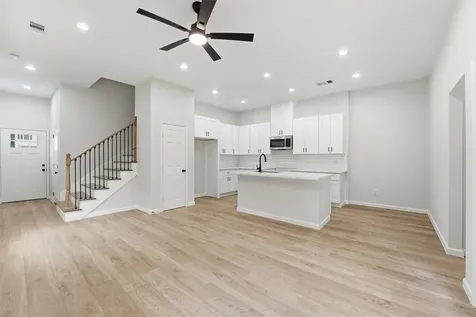 4354 Clover Street B Houston TX 77051