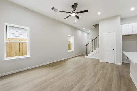 4354 Clover Street B Houston TX 77051