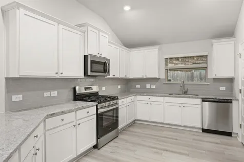 2605 Golden Palms Lane Texas City TX 77568