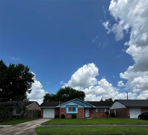 14523 Alrover Street Houston TX 77045
