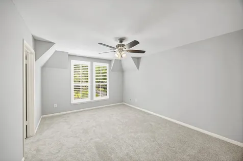 14010 Court Of Regents Houston TX 77069