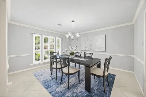 14010 Court Of Regents Houston TX 77069