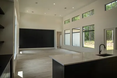 343 Sundog Road Huntsville TX 77340