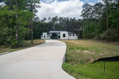 343 Sundog Road Huntsville TX 77340