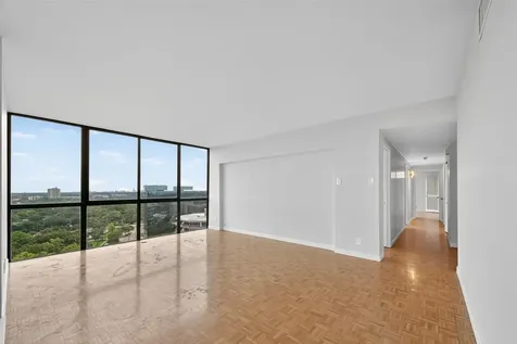 5001 Woodway Drive 1804 Houston TX 77056