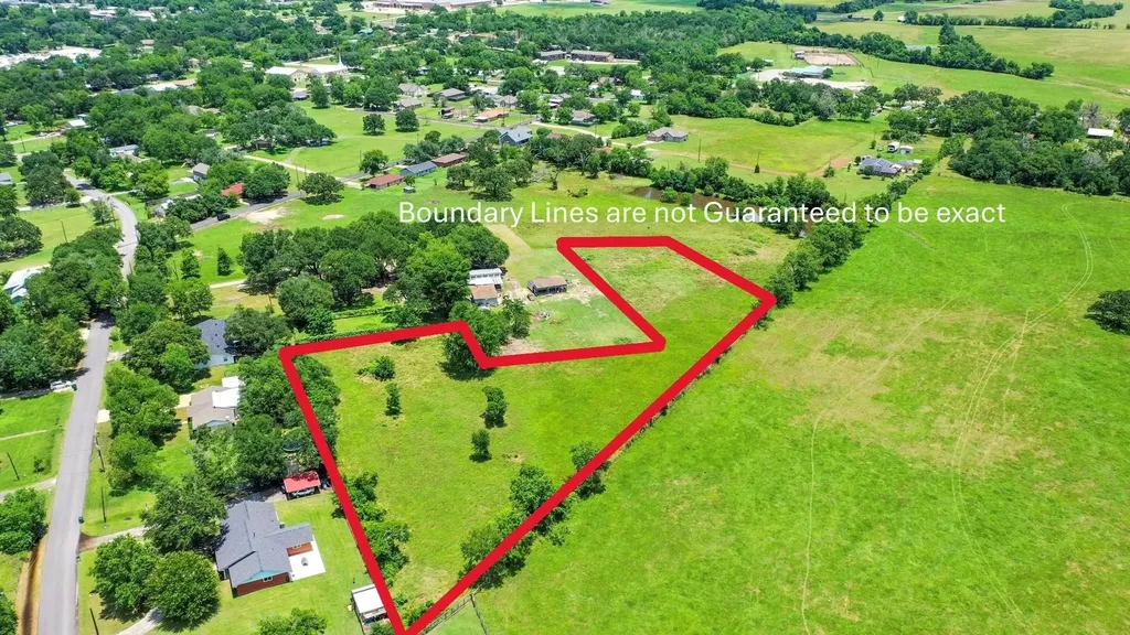 12 Manning Lane Madisonville TX 77864