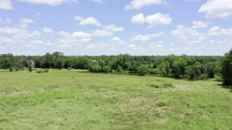 12 Manning Lane Madisonville TX 77864